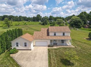 1573 Gray Fox Dr, North Canton, OH 44720