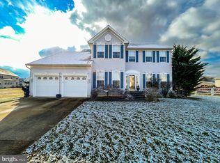 16 Spring Creek Dr, Townsend, DE 19734