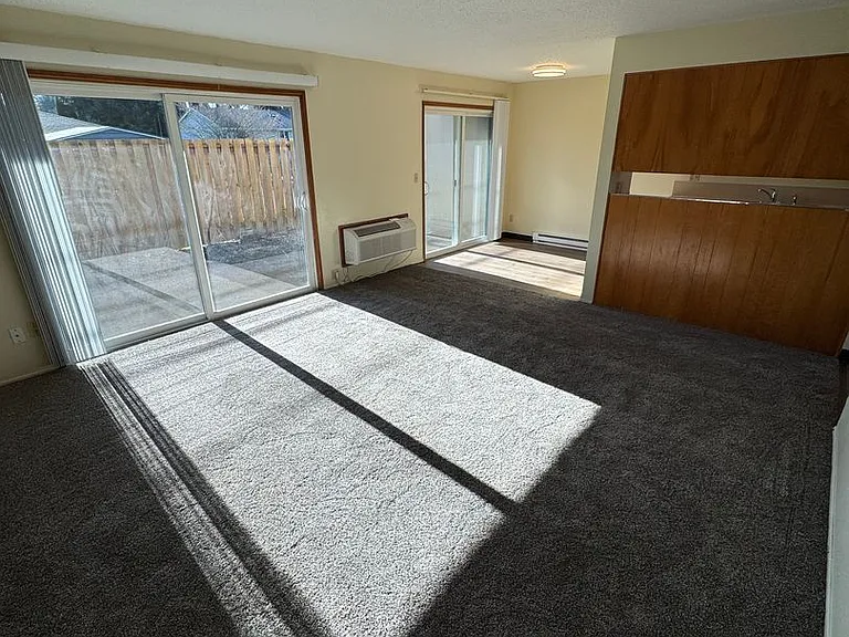 Michelbook Apartments — Photo 24