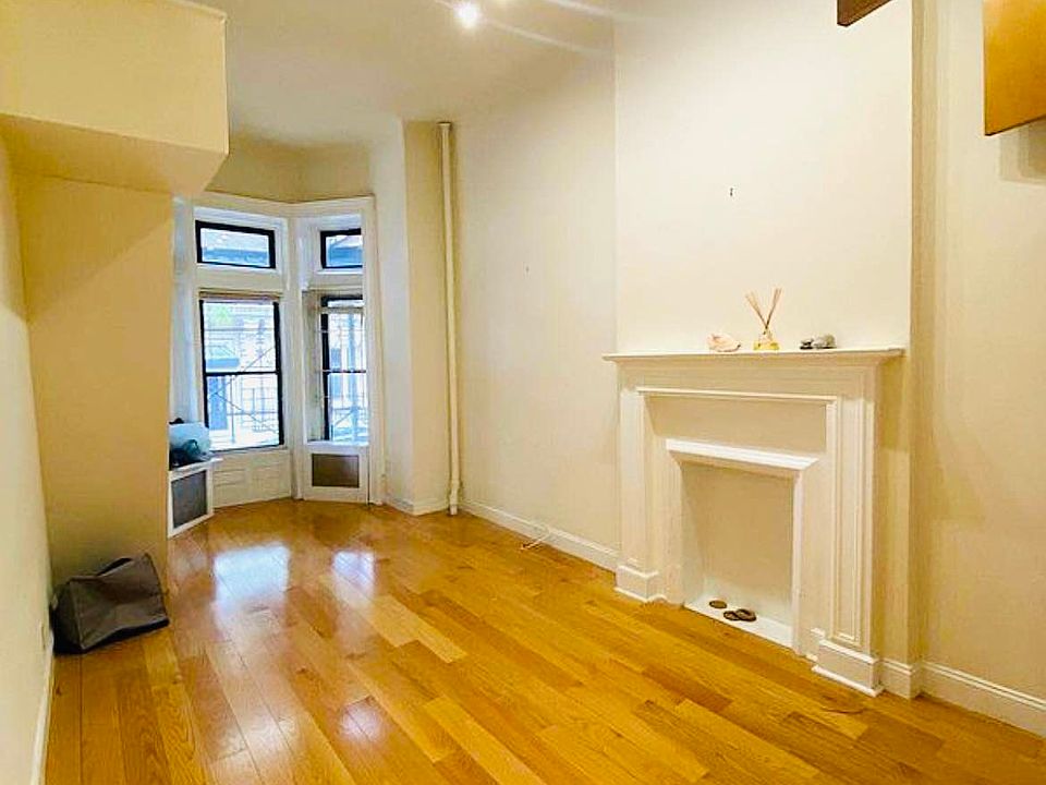 1st image of 249 W 76th St APT 1A