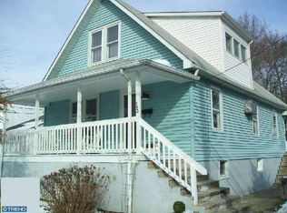 15 Frederick Ave, Maple Shade, NJ 08052