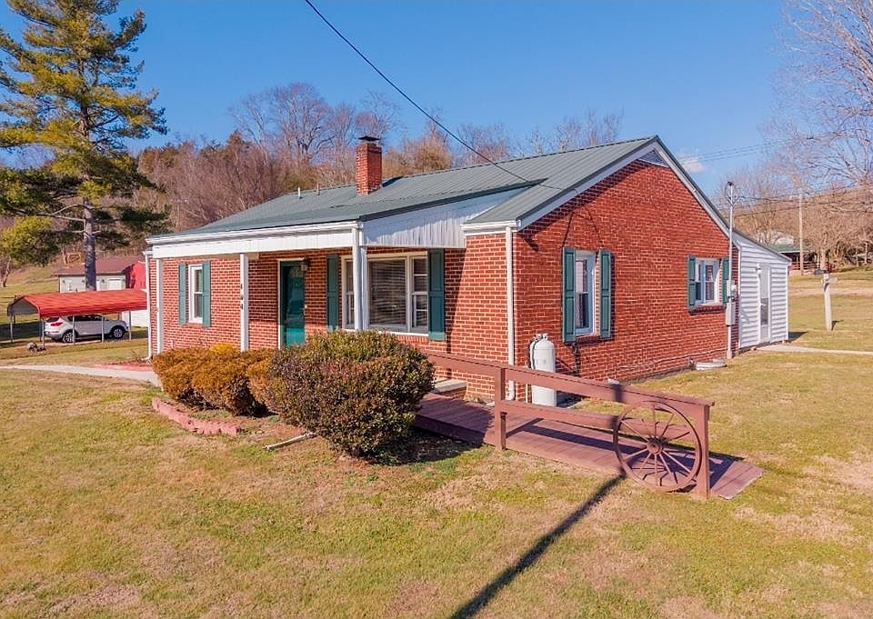 1st image of 104 Pioneer Rd