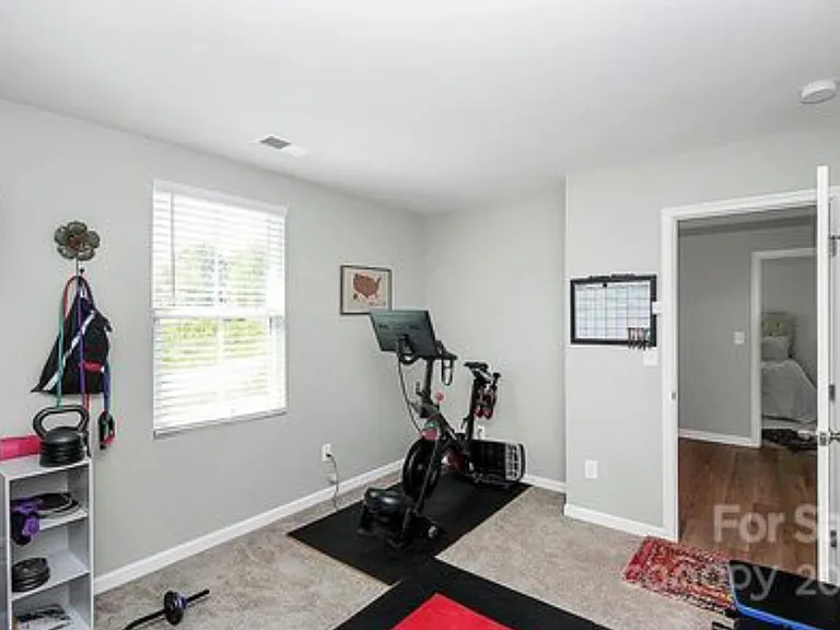 5316 Merwyn Ave — Photo 20