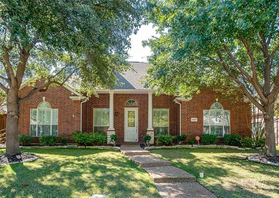 1st image of 2327 Brazos Dr