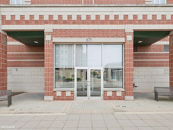 2nd image of 675 Pearson St APT 704
