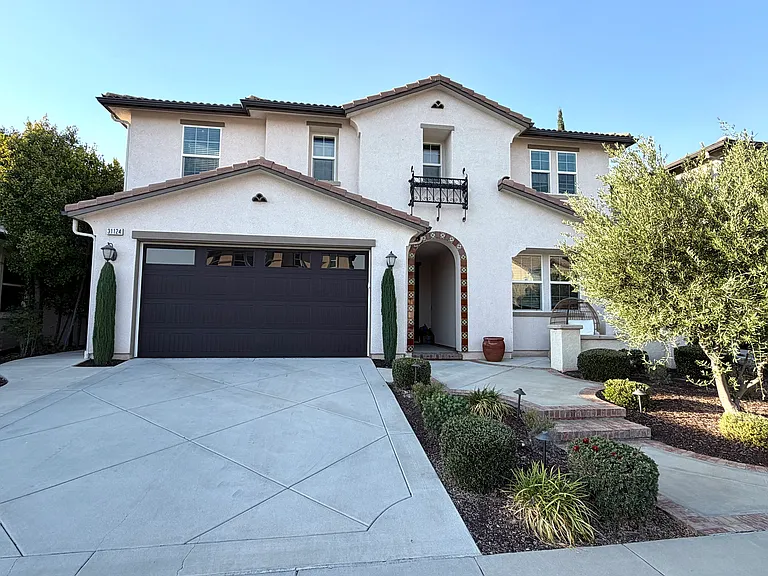 31124 Maverick Ln — Photo 1