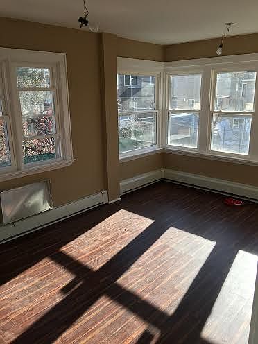 2nd image of 503 Neckar Ave