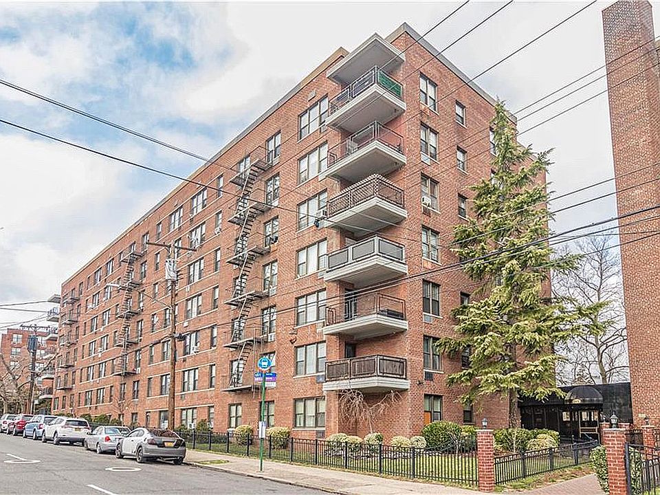1st image of 145 Lincoln Ave APT 6M