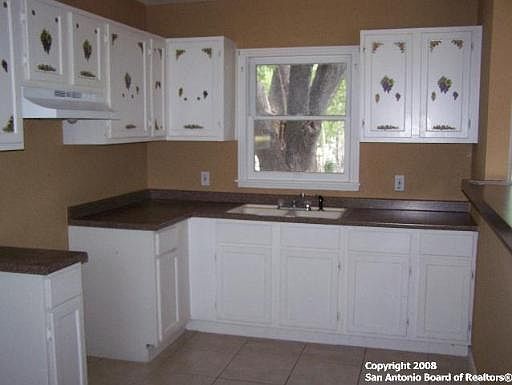 3rd image of 147 POLLYDALE DR