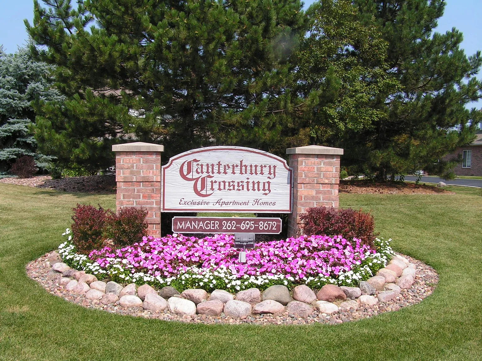 Canterbury Crossing — Photo 4