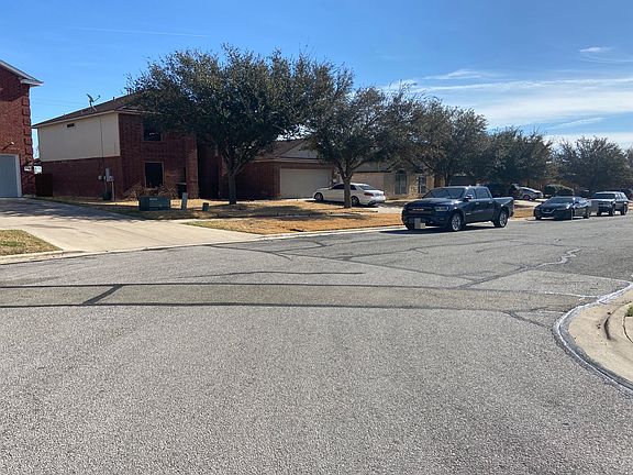 2nd image of 5413 Birmingham Cir