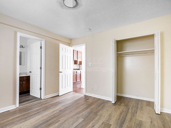 4th image of 4311 Norbrook Dr APT 1