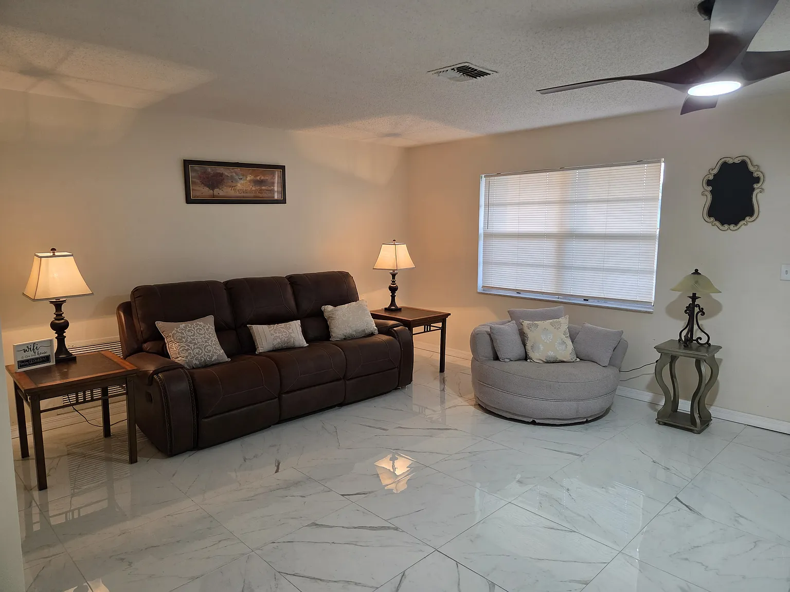 2 bed, 1350 sqft, $2,100 — Photo 2