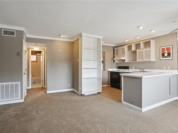 4th image of 801 Henry Clay Ave APT 204