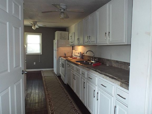 5th image of 688 Cline St