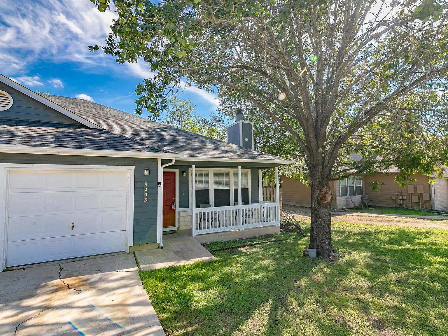 3 bed, 2.0 bath, 1962 sqft, $1,850 — Photo 1