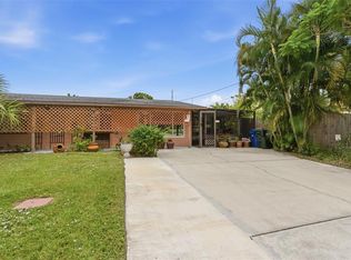 857 Palmetto St, Englewood, FL 34223
