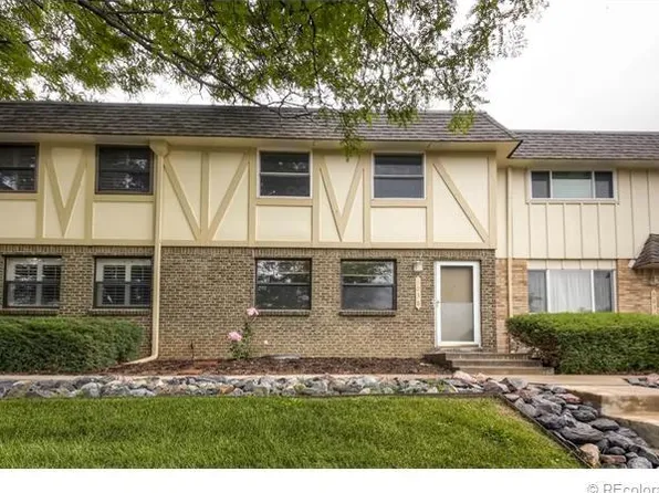 5038 E Hinsdale Pl, Centennial, CO 80122