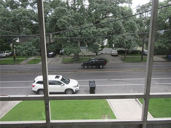 3rd image of 4622 Bienville St