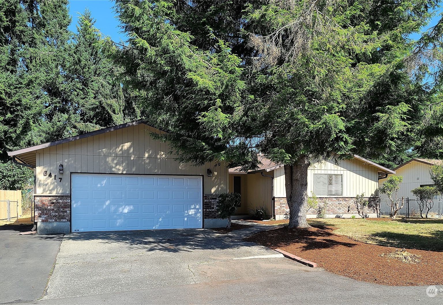 6417 Congressional Drive SE