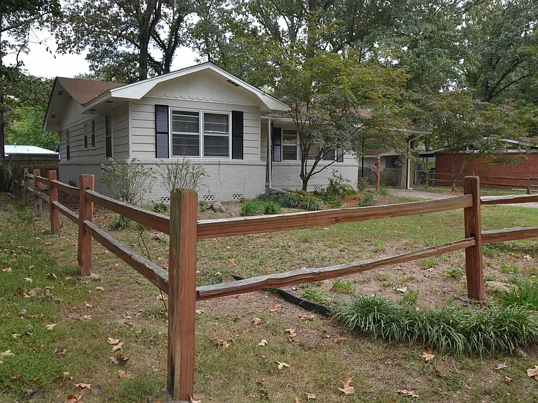 5709 Windamere Dr — Photo 4