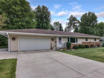 631 Summit Avenue, Chippewa Falls, WI, 54729
