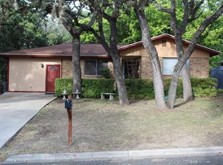 1120 Donna Kay Dr, Kerrville, TX 78028
