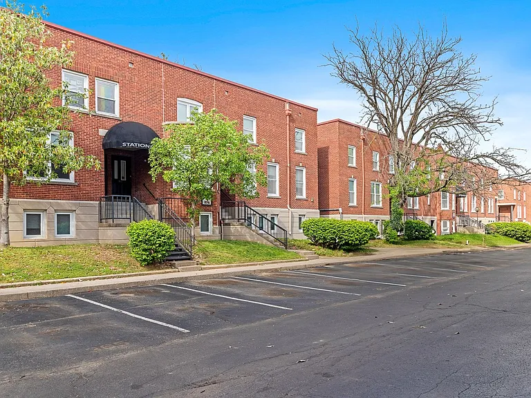 Station House Apartments — Photo 3