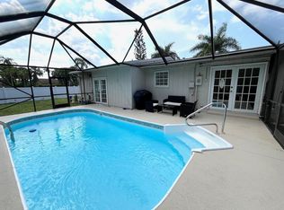 432 La Mancha Ave, Royal Palm Beach, FL 33411