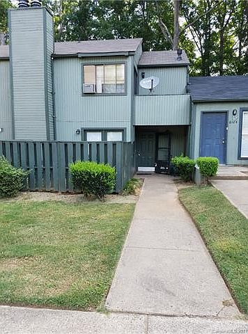 1st image of 6126 Bent Tree Ct #34