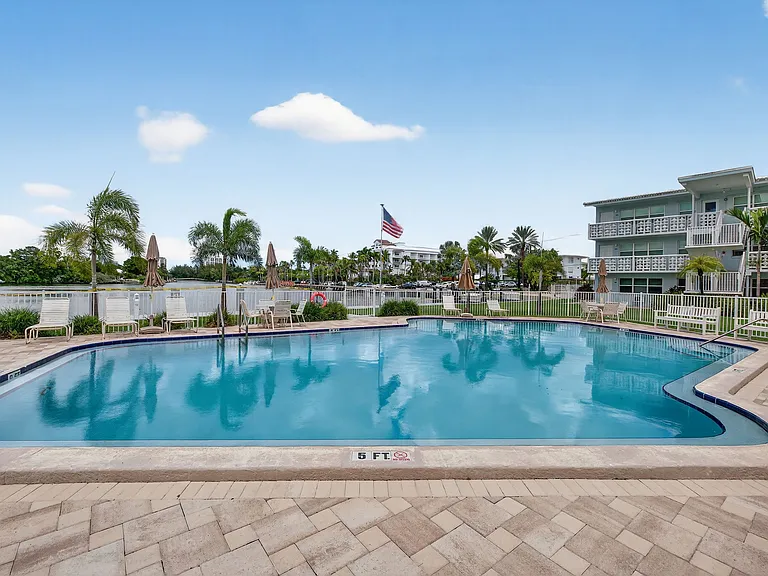 1850 S Ocean Dr #301 — Photo 9