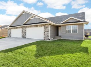 534 Stonebrook Dr, Atkins, IA