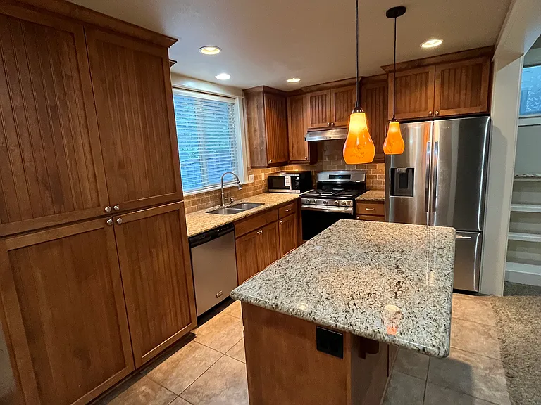 17416 SW Cricket Ct — Photo 7