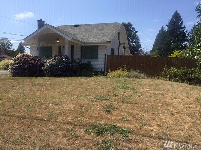 2nd image of 1603 Puget St NE