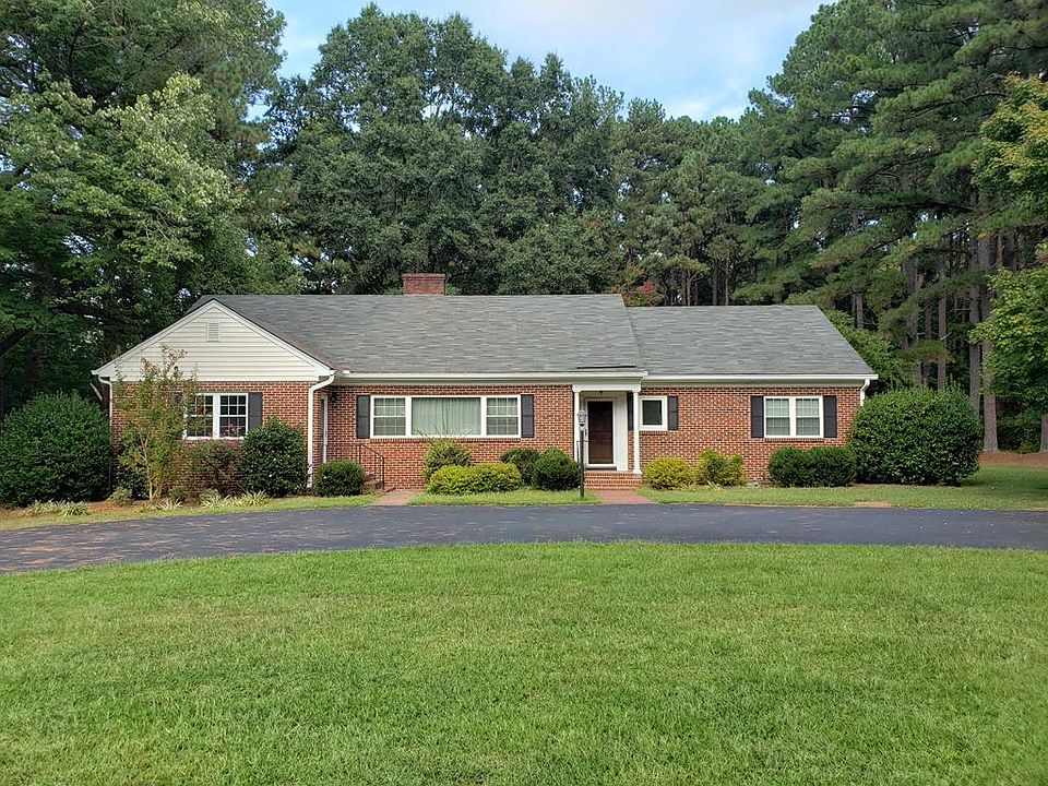 1st image of 212 Forest Hill Dr