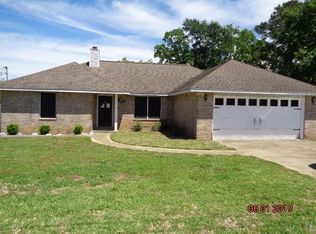 2210 Cricket Ridge Dr, Cantonment, FL 32533