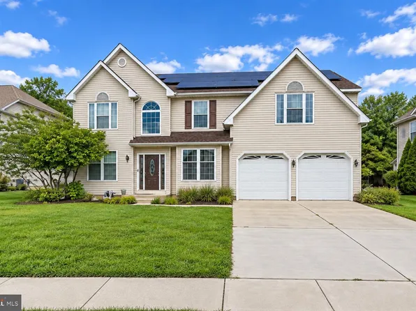 122 Hannum Dr, Bear, DE 19701