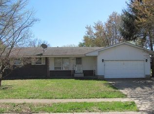 64 Villanova Dr, Springfield, IL 62703