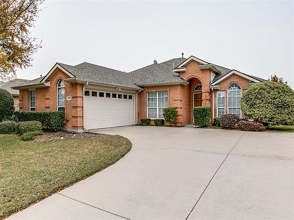 2nd image of 15653 Wyoming Dr