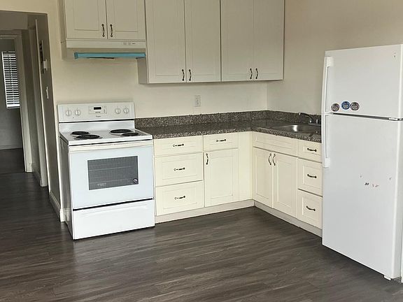 2nd image of 29125 Dixon St APT 16