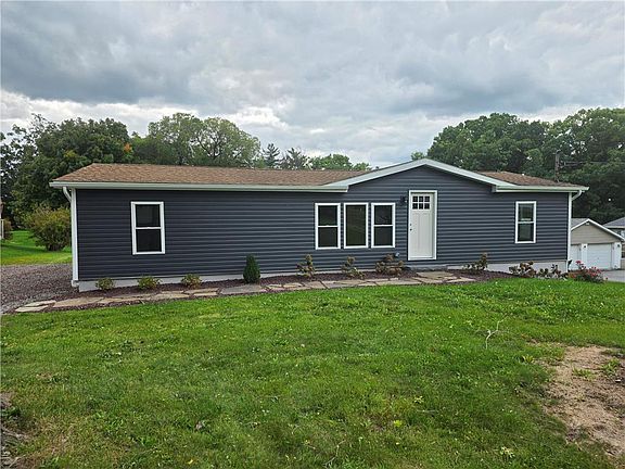 3rd image of 4847 Timberline Rd