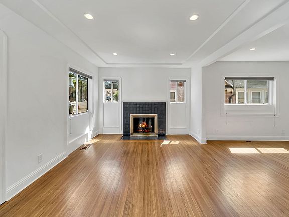 4th image of 7637 Ney Ave