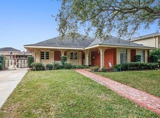 2400 Killdeer St, New Orleans, LA 70122