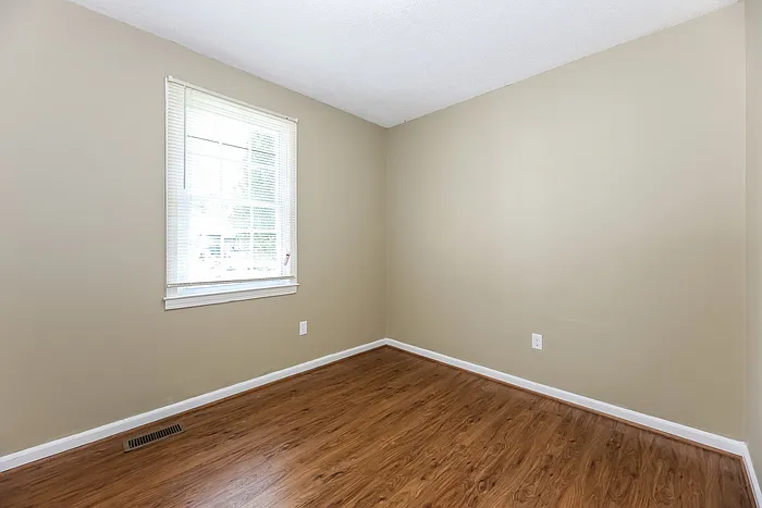 24 Prestbury Dr — Photo 7