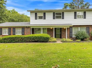 666 Chartier Dr, Saint Louis, MO 63135