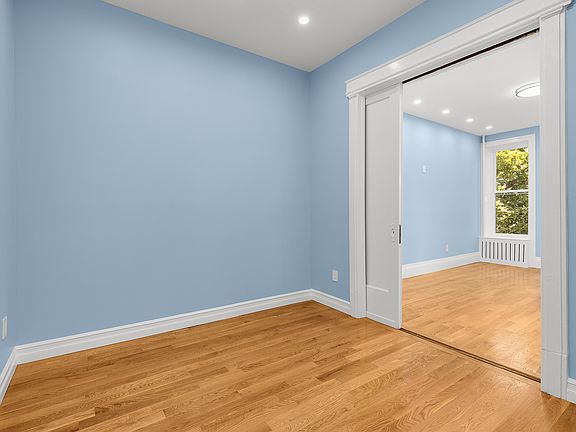 3rd image of 4 Sherman St #2