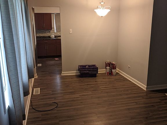 5th image of 1340 Superior Ave