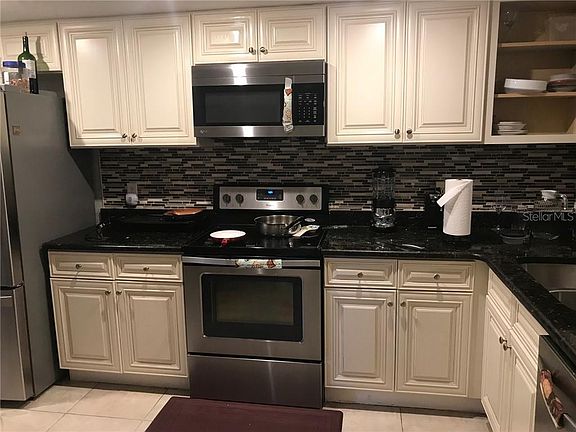 3rd image of 4 Escondido Cir Unit 34