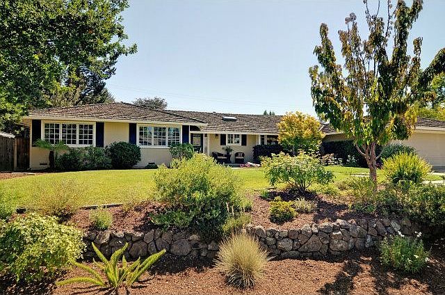 1st image of 20072 Kilbride Dr