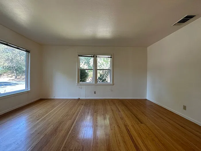 45 Aiken Way — Photo 4